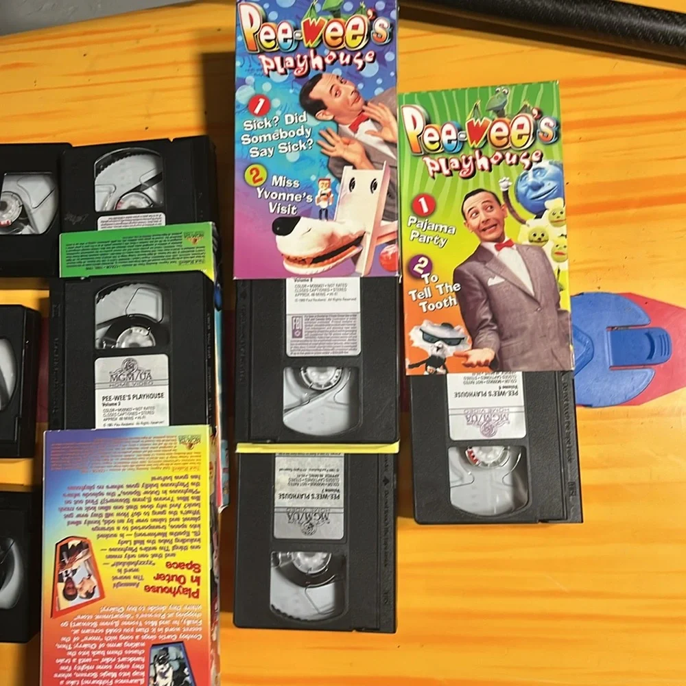 1996 Pee-Wee’s Playhouse Volumes 1-8 VHS TAPE Box Set Plus Three extra - Picture 6 of 7